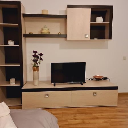 Lovely Ultracentral Apartment With Parking คลูจ-นาโปกา ภายนอก รูปภาพ